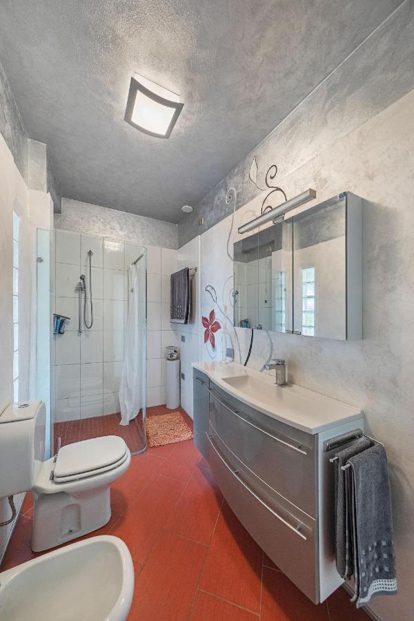 Poggio Picedo P1-32 By Wonderful Italy Apartment Polpenazze del Garda Luaran gambar